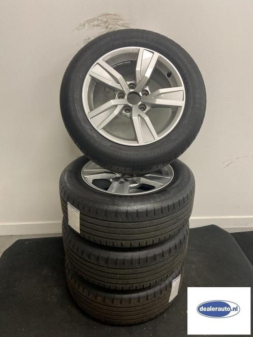 Audi A4 B8 Continental 205/60/R16 Zomerbanden, Auto-onderdelen, Banden en Velgen, Banden en Velgen, Zomerbanden, Personenwagen