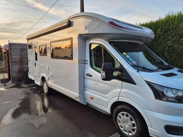 Mobil-home récent pour 6 personnes - Roller Team 274 TL, Siège de train, Toilette à cassette, Boîte manuelle, Serrures de sécurité