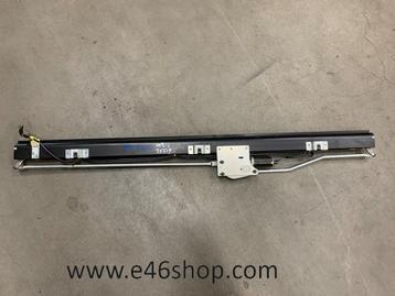 BMW E46 ACHTERRAAM ZONNESCHERM OE 8202185 beschikbaar voor biedingen