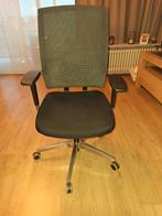 Ergonomische bureaustoel van het merk Nurus., Ophalen, Gebruikt, Zwart, Bureaustoel