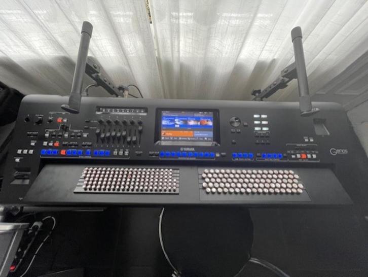 Accordéon clavier Yamaha Genos do1 base belge Ketron, Muziek en Instrumenten, Accordeons, Nieuw, Knopaccordeon, 120-bas, Overige merken