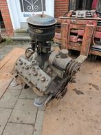 Oude motor v8, Ophalen of Verzenden, Zo goed als nieuw