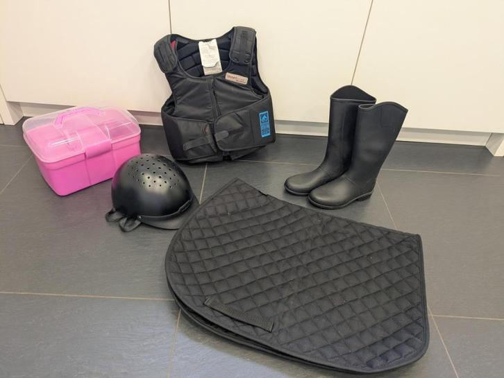 Paardrij toebehoren, Dieren en Toebehoren, Paardrijkleding, Zo goed als nieuw, Kinderen, Overige typen, Recreatie, Ophalen