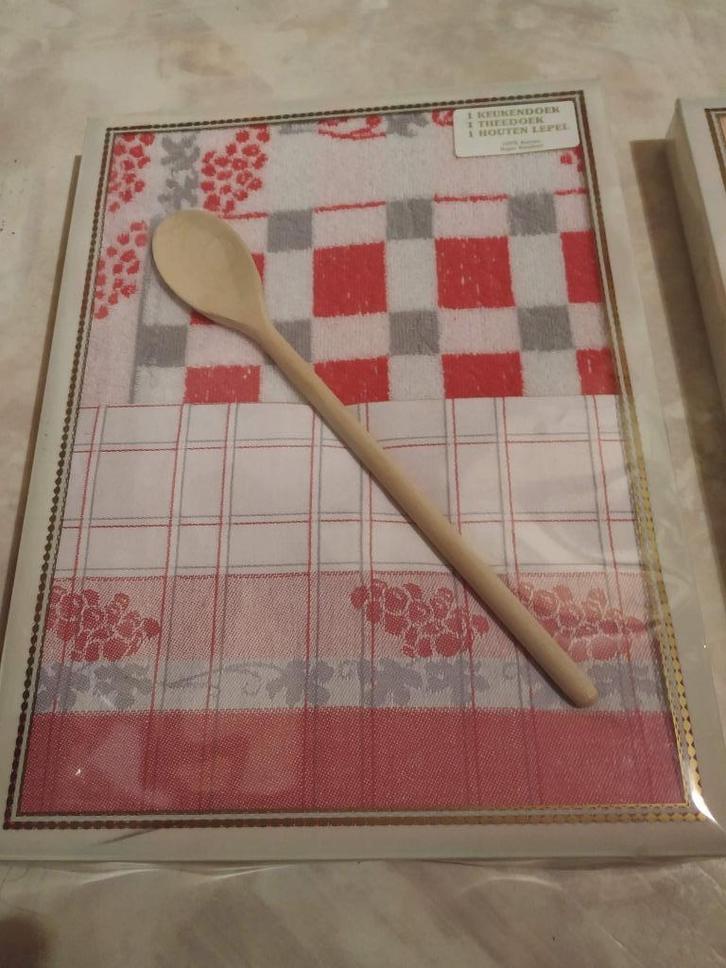 mooie grote cadeaudoos keukenhanddoek theedoek houten lepel, Huis en Inrichting, Keuken | Textiel, Nieuw, Ophalen of Verzenden