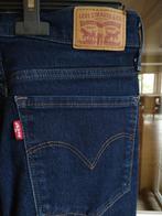 Jeans LEVI'S Skinny T. 29 bleu marine TBE, W28 - W29 (confection 36), Enlèvement ou Envoi, Porté, Bleu