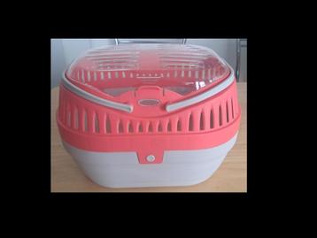 Transportbox voor kleine dieren beschikbaar voor biedingen