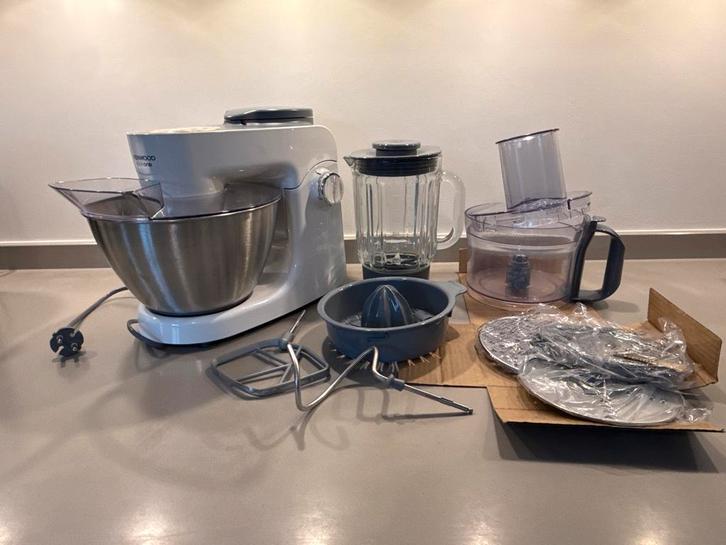 Kenwood Multi One Keukenrobot – Complete Set, Elektronische apparatuur, Keukenmixers, Zo goed als nieuw, 4 liter of meer, 3 snelheden of meer