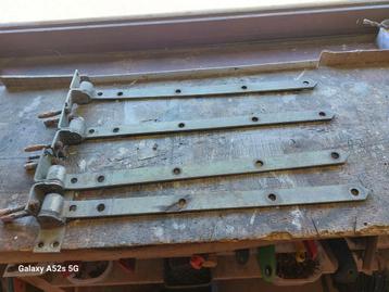 Scharnier 50 cm op 3 cm 5 mm dik beschikbaar voor biedingen