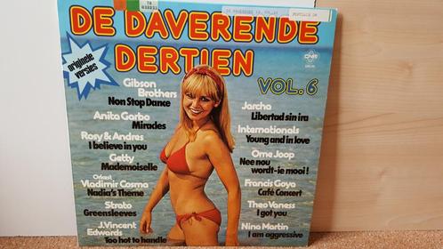 DE DAVERENDE DERTIEN VOL. 6 - VERZAMEL LP (1977)  (LP), Cd's en Dvd's, Vinyl | Verzamelalbums, Zo goed als nieuw, Pop, 10 inch