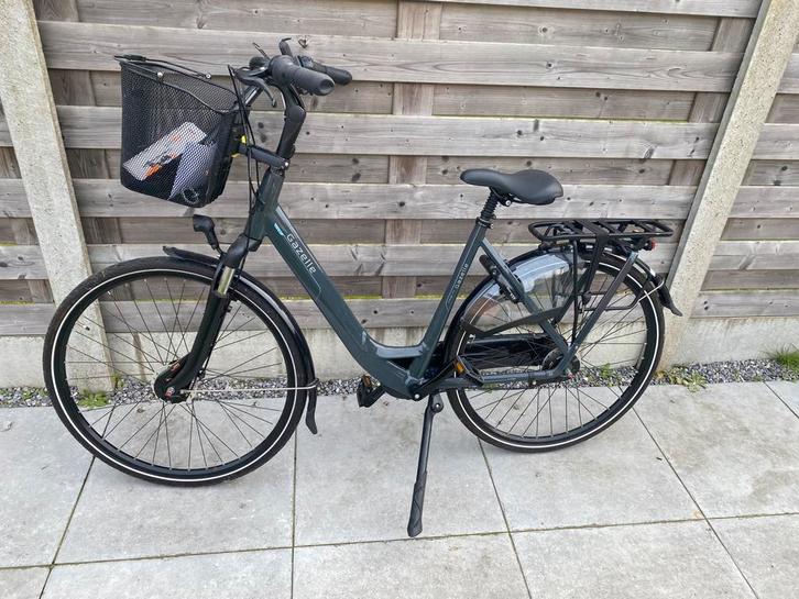 GAZELLE fiets zo goed als nieuw! Geen schade of roest, Fietsen en Brommers, Fietsen | Dames | Damesfietsen, Zo goed als nieuw