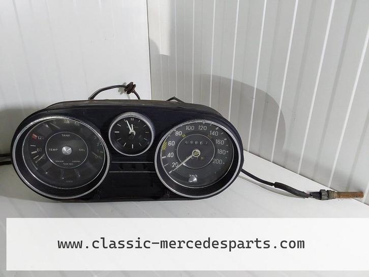 Tellerhuis / combi instrument Mercedes W114 / w114 coupe, Auto-onderdelen, Dashboard en Schakelaars, Mercedes-Benz, Gebruikt, Ophalen of Verzenden