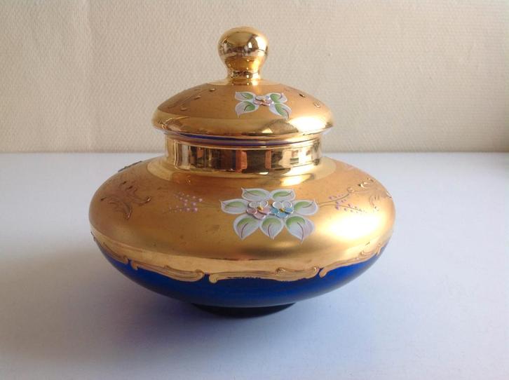 BONBONNIÈRE EN VERRE VÉNITIEN BLEU COBALT, Antiquités & Art, Antiquités | Verre & Cristal, Enlèvement ou Envoi