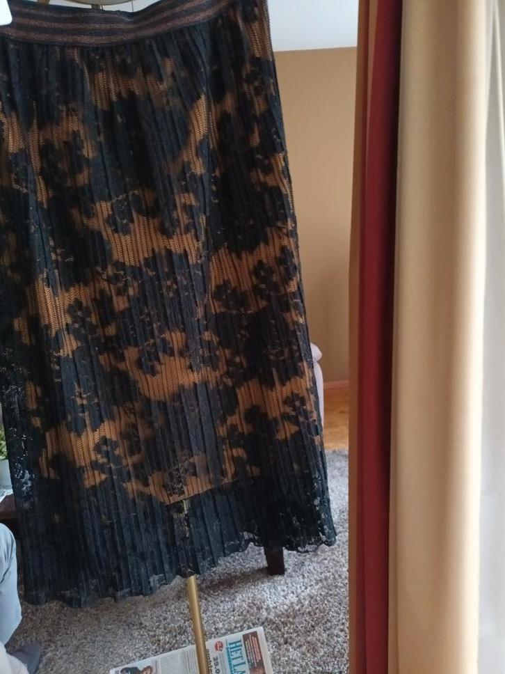 Volledig nieuwe elegante rok "Any Place" n, Kleding | Dames, Rokken, Maat 42/44 (L), Zwart, Ophalen of Verzenden