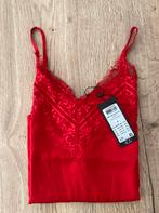 Rood topje met kant S van Vero Moda, Vêtements | Femmes, Tops, Enlèvement ou Envoi, Vero Moda, Taille 36 (S), Neuf