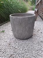 grote betonnen pot, Tuin en Terras, Gebruikt, Rond, Tuin, Minder dan 40 cm