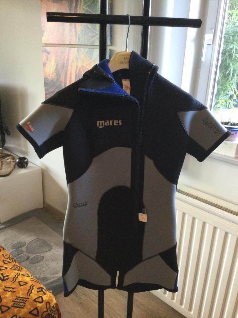 Mares 5mm Overvest Lady size 4 “Thermic Evolution”, Ophalen of Verzenden, Gebruikt, Duikpak