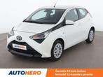 Toyota Aygo 1.0-VVT-i X-Play (bj 2021, automaat), Auto's, Toyota, Stof, Gebruikt, Euro 6, USB