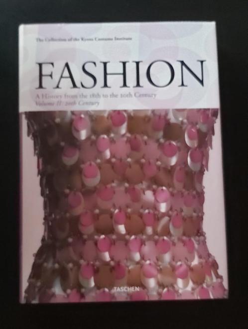 Fashion Vol I & II Taschen, Livres, Art & Culture | Photographie & Design, Comme neuf, Autres sujets/thèmes, Enlèvement ou Envoi