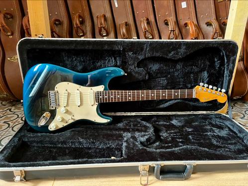 Fender stratocaster plus 1988 blue pearl burst, Muziek en Instrumenten, Snaarinstrumenten | Gitaren | Elektrisch, Fender, Ophalen
