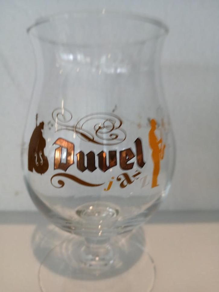 Old DUVEL JAZZ contrabassaxo staand glas, Verzamelen, Biermerken, Zo goed als nieuw, Glas of Glazen, Duvel, Ophalen of Verzenden