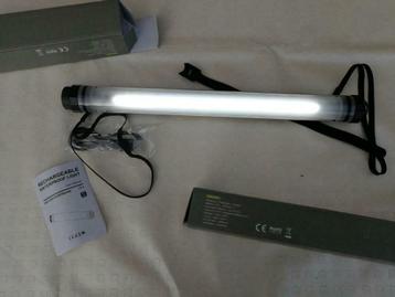 Terrasverlichting: waterbestendige LED lamp met powerbank beschikbaar voor biedingen