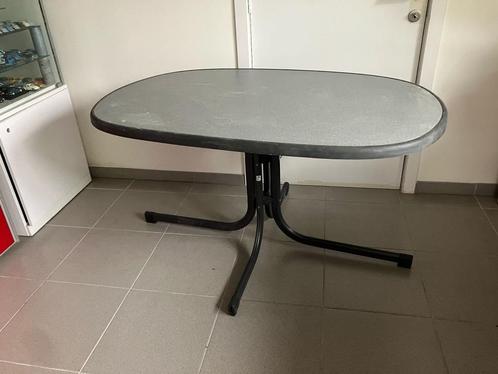 2 handige tuintafels in goede staat ( grijs ), Tuin en Terras, Tuintafels, Gebruikt, Ovaal, Ophalen