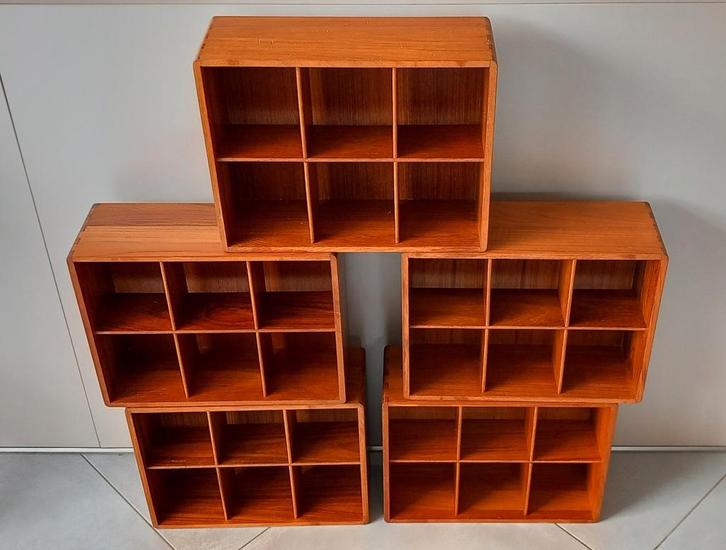 5 houten wandplanken in Scandinavisch design, Huis en Inrichting, Kasten | Wandmeubels, Gebruikt, Teakhout, Ophalen of Verzenden