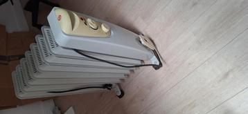 Chauffage d'appoint bain d'huile beschikbaar voor biedingen