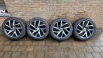 Originele Volvo velgen en winterbanden als nieuw., Auto-onderdelen, Banden en Velgen, Ophalen, 18 inch, Winterbanden, Band(en)