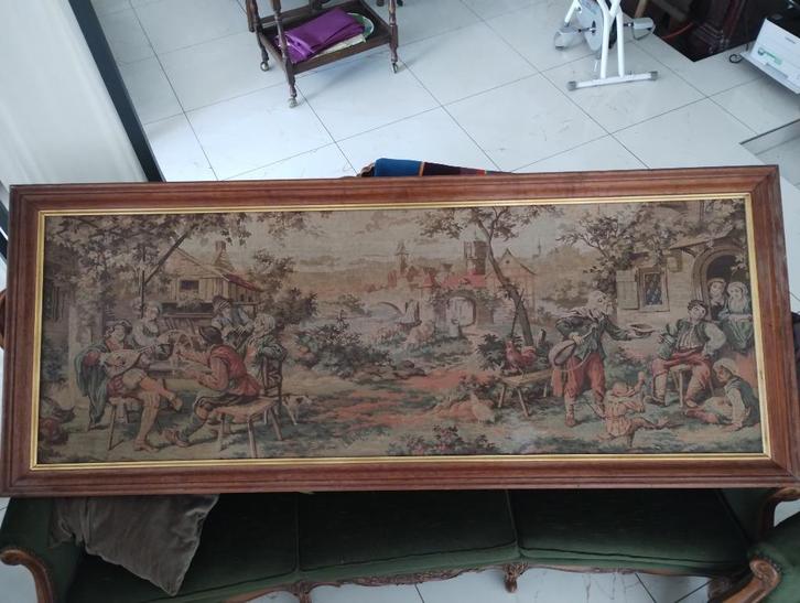 Oude wandtapijt in kader (1,84 m x 0,74 m), Antiek en Kunst, Kunst | Schilderijen | Klassiek, Ophalen