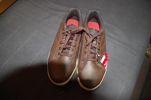 decathlon bruine golfschoenen , nieuw  maat 43, Sport en Fitness, Golf, Nieuw, Schoenen, Ophalen of Verzenden