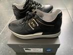 NERO GIARDINI - Sneakers noires - Pointure 37 - Etat impec., Zwart, Sneakers, Gedragen, Nero Giardini -