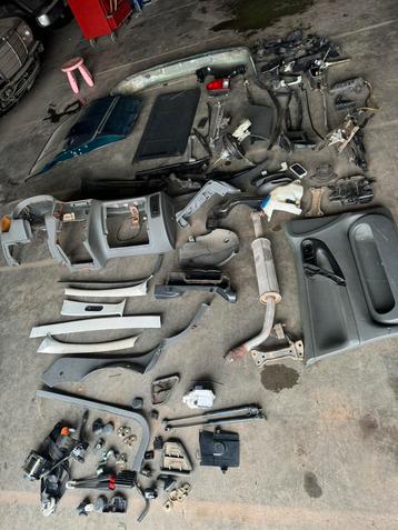 Lot vw polo 6n beschikbaar voor biedingen