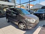Ford Transit Courier TREND BENZINE SLECHTS 32000KM, Auto's, Bestelwagens en Lichte vracht, Voorwielaandrijving, Stof, Zwart, Bedrijf