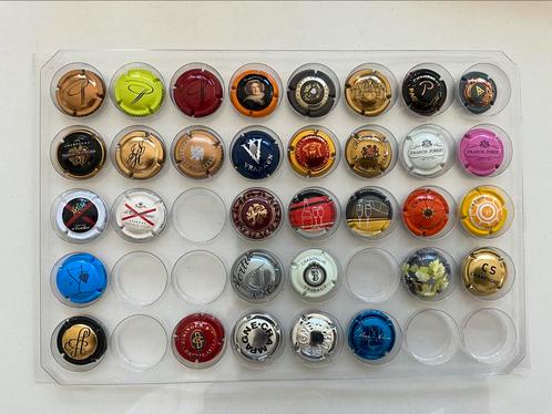 Restpartij 33 champagnecapsules, Verzamelen, Complete verzamelingen en Collecties, Ophalen of Verzenden