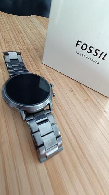Fossil Carlyle Gen 5 beschikbaar voor biedingen