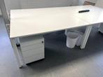 Erg stevige bureau's van uitzonderlijke kwaliteit, Huis en Inrichting, Bureaus, Ophalen, Zo goed als nieuw, Bureau