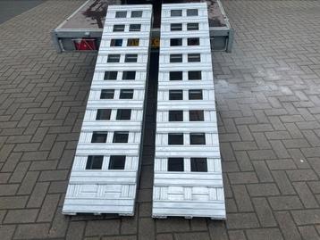 Oprijplaten aluminium 20 ton nieuw!!