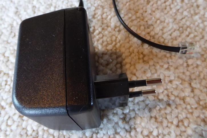 Oplader AC/DC adapter, Telecommunicatie, Mobiele telefoons | Telefoon-opladers, Zo goed als nieuw, Ophalen of Verzenden