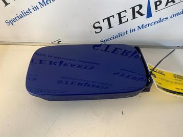 Tank Klep van een Mercedes SLK (352) beschikbaar voor biedingen