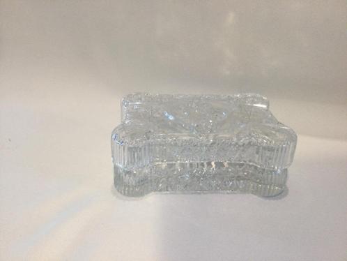 Bonbonniere in kristal Val Saint Lambert. 097/Ca., Antiek en Kunst, Antiek | Glaswerk en Kristal, Ophalen