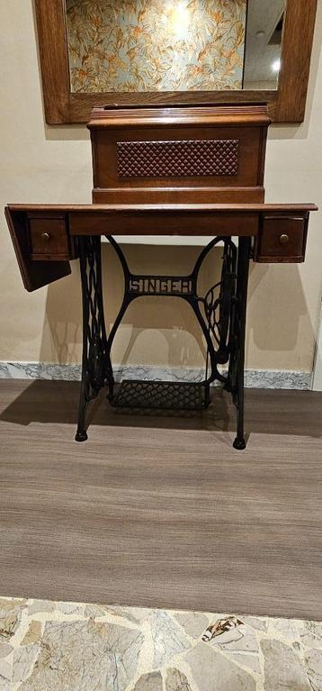 Naaimachine vintage SINGER beschikbaar voor biedingen