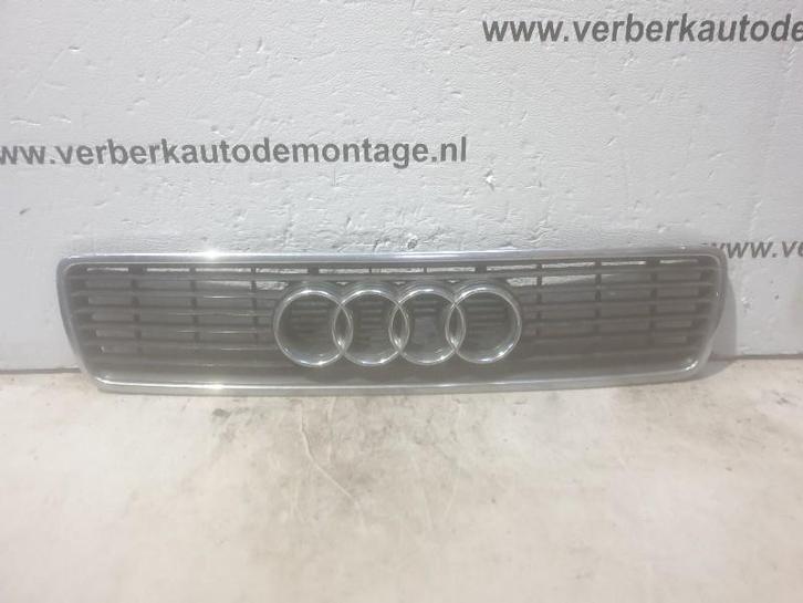 GRILLE Audi 80 (B4) (01-1991/12-1995) (80d-853-651c), Auto-onderdelen, Carrosserie, Audi, Gebruikt