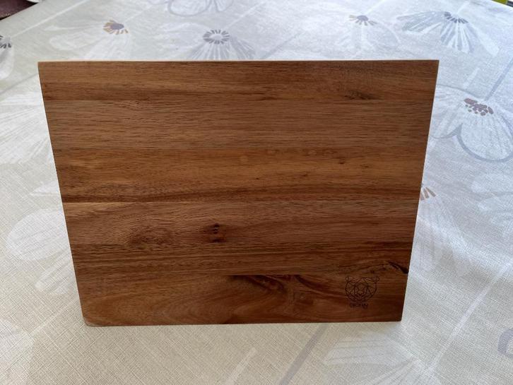 Te koop Stijlvolle magnetische messenblok “Vantaa” “Bjorn”, Huis en Inrichting, Keuken | Keukenbenodigdheden, Nieuw, Ophalen