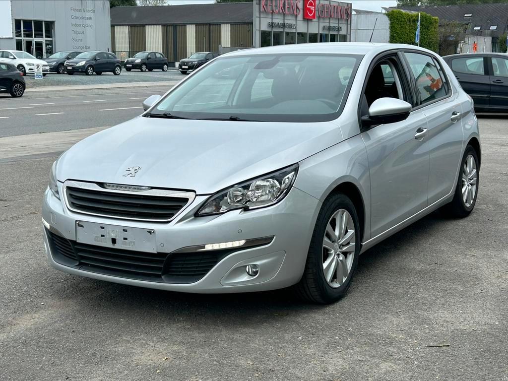 Peugeot 308 1.2 Benzine 2013. 60kw