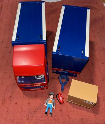 A vendre Camion avec remorque Playmobil  beschikbaar voor biedingen