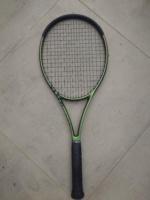 WILSON BLADE 98S V8 / cordes ATP Razor Soft / almost new, Sport en Fitness, Tennis, Gebruikt, Racket, Wilson, L2, Ophalen of Verzenden