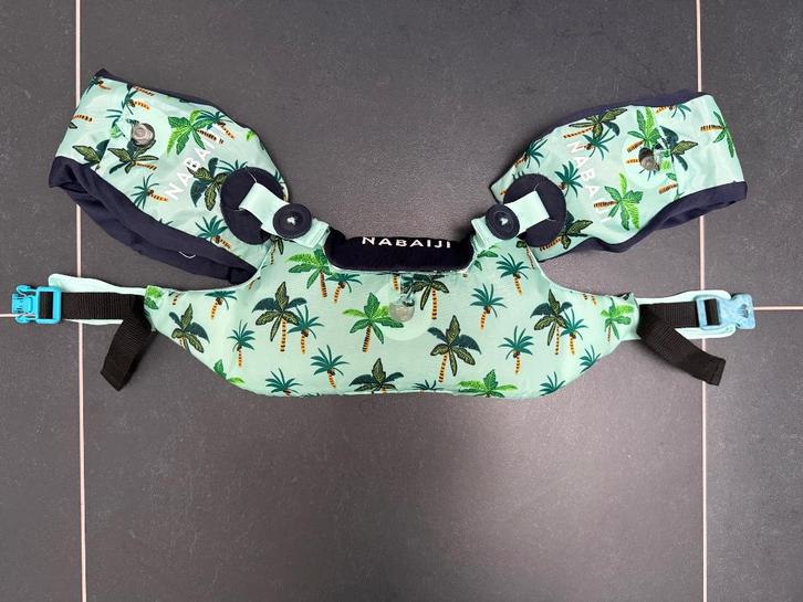 Meegroeiende zwemhulp Nabaji (15-30kg), Kinderen en Baby's, Kinderkleding | Kinder-zwemkleding, Zo goed als nieuw, Zwem-accessoire