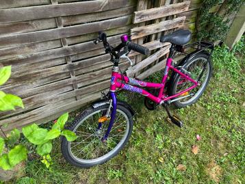 vélo fille beschikbaar voor biedingen