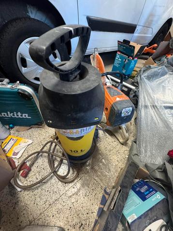 2 x professionele Drukspuit  10 L  beschikbaar voor biedingen